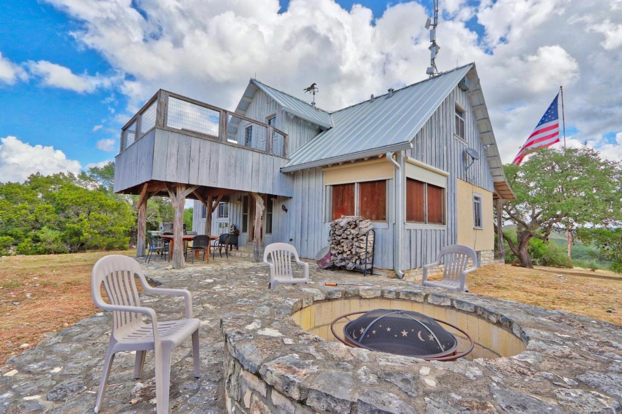 Log Cabin At Old Glory Ranch Villa Wimberley Dış mekan fotoğraf