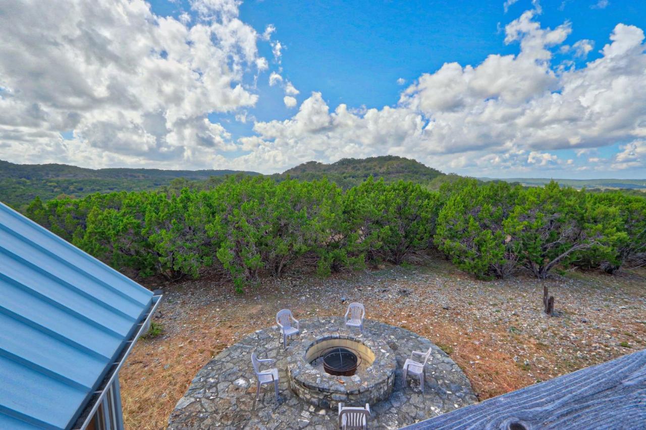 Log Cabin At Old Glory Ranch Villa Wimberley Dış mekan fotoğraf