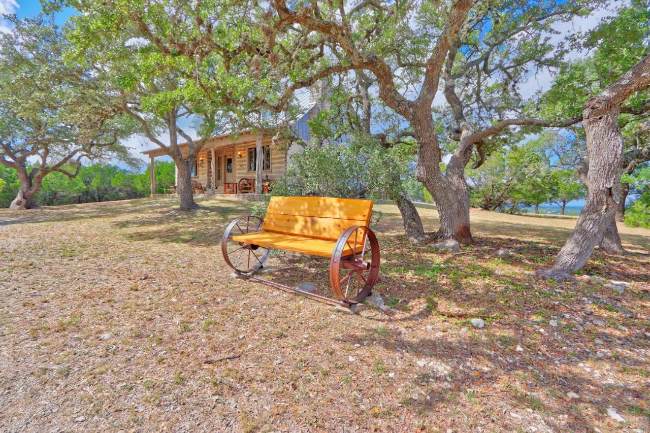 Log Cabin At Old Glory Ranch Villa Wimberley Dış mekan fotoğraf
